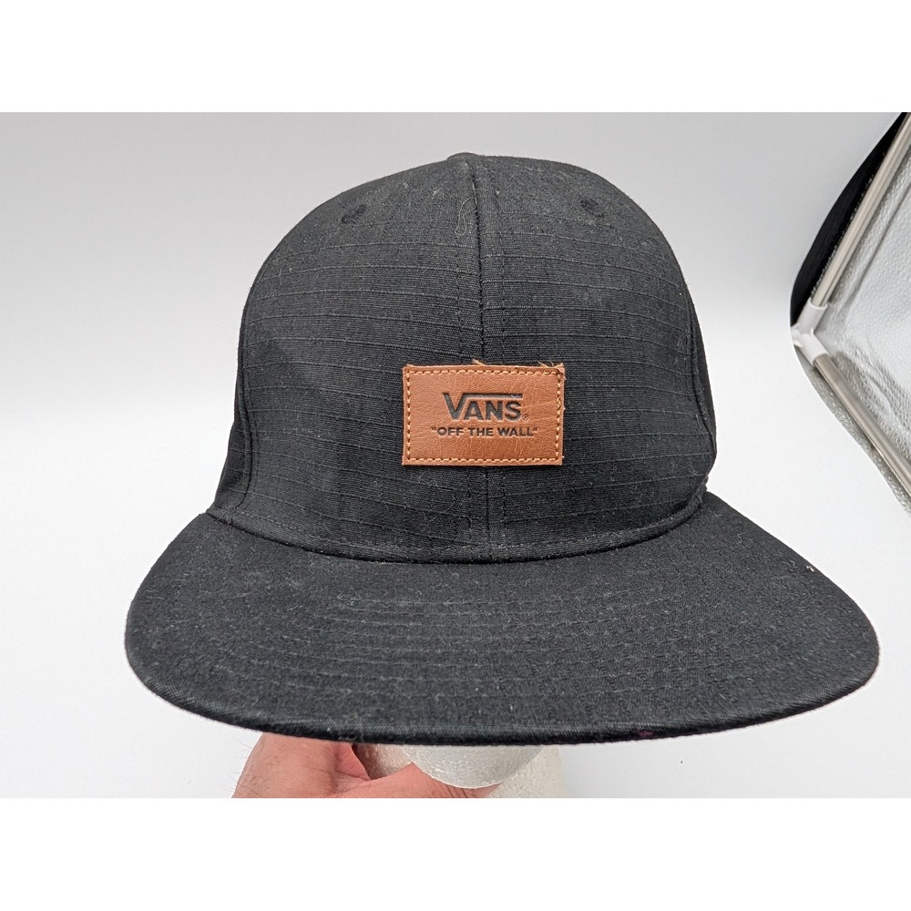 Vans Off The Wall Snapback Hat Black Ripstop Cotton Leather Patch Logo Cap Men